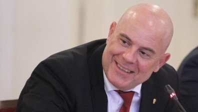 Пленумът на ВСС разглежда освобождаването на Иван Гешев