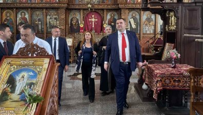Пеевски: Трябва да работим така, че да си изпълним ангажиментите към хората