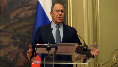 Лавров: Неин избор е, ако България поставя идеологическите си амбиции над народа