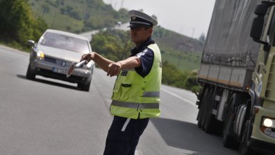 На Тодоровден МВР хвана 29 пияни шофьори и 17 дрогирани