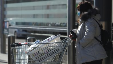 Експерт: Вериги определят цените с изкуствен интелект, малките магазини печелят повече