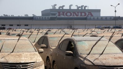 Honda възобнови производството в Тайланд