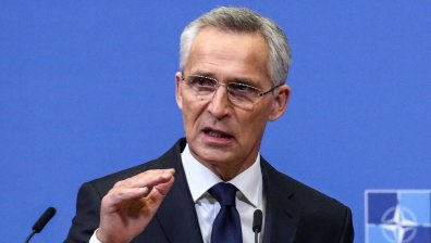 Столтенберг се подигра с Путин: Надцени руската войска