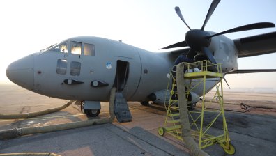 Военен самолет транспортира до "Пирогов" детето пострадало на плажа в Созопол