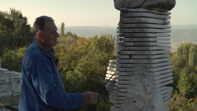 Иван Русев пред &bdquo;Умно село&ldquo;: Скулптурата е нещо като северните ширини