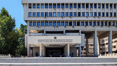 Обявената за изчезнала в Непал българка е в безопасност, но е без документи