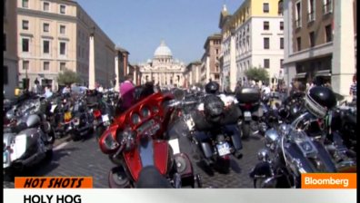 Harley-Davidson поиска папска благословия (видео)