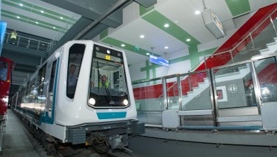 Отпуснаха 20 млн. лв. за закупуването на 10 нови метровлака в София
