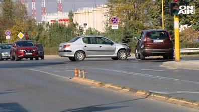 Катастрофа на кръстовището към летище "София" затрудни движението