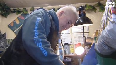 Ще се почувстват ли удобно политиците, ако влязат в обувките на обикновените хора?