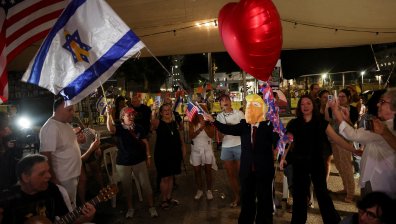 Израел и "Хамас" подписаха предложеното от Тръмп примирие в Газа