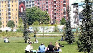 Въпреки големия брой на заразени: Европа започва да разхлабва ограниченията