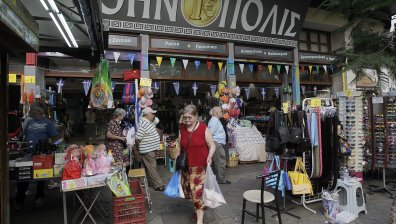 Данъци и инфлация: Гърците трудно свързват двата края