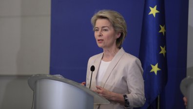 Урсула даде България за пример и предупреди: Пандемията е в критичен момент