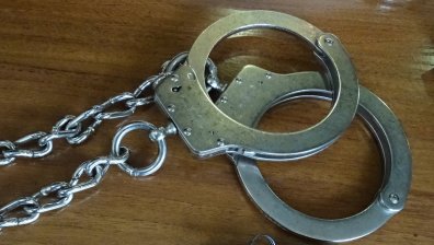 Задържаха албанец, осъден на доживотен затвор за убийство в Гърция