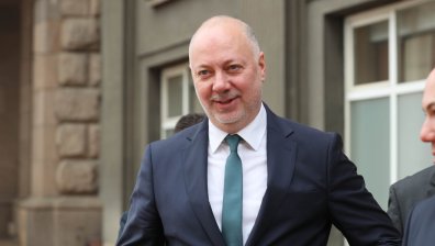 Росен Желязков ще участва в дискусия с Володимир Зеленски в Брюксел