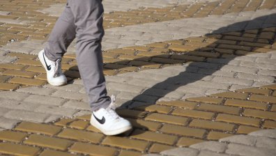 Helpbook: Спрете безумието с пешеходци, които пресичат по безобразен начин