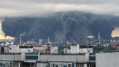 Украйна атакува Москва със 180 дрона, Тръмп обяви, че Путин губи повече войници от Зеленски