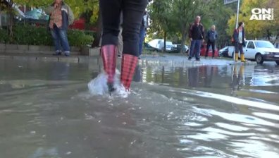 Авария наводни улици в Пловдив