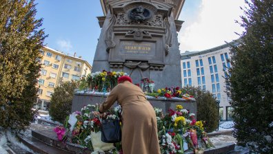 Почит към Васил Левски: Възпоменателна церемония и КПП-та в София