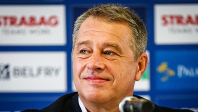 Драмите в "Левски" - Ивков: Интерпретирам думите на Наско Сираков като червен картон