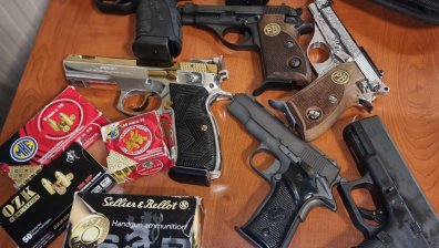 Задържаха турски гражданин за контрабанда на 8 пистолета и 148 патрона