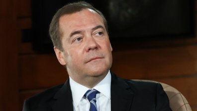 Медведев: Няма да има руски газ в Европа, ако се въведе таван на цените му