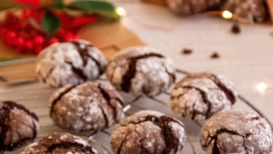 Рецепта за Коледа: Напукани какаови сладки