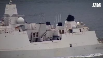Руски военни с предупредителни изстрели по британски кораб в Черно море