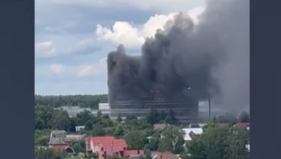 Най-малко 8 жертви в пожар в Московска област, над 100 души гасят пламъците (+ВИДЕО)