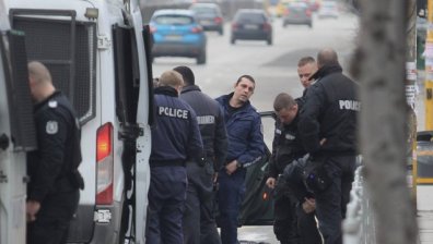 СДВР с подробности за боя на бул. "Витоша", напрежение и в столичен Център за бежанци