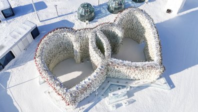 Магия от лед и светлина: Фестивалът на снежни фигури в Харбин в СНИМКИ