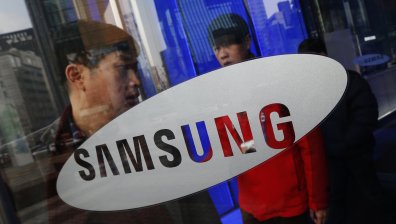 Добрите резултати на Apple понижиха печалбата на Samsung