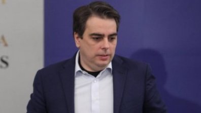 Асен Василев: "Лукойл" или не разбират, или всяват страх. Бензинът няма да поскъпне