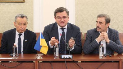 Кулеба за Петков: Демонстрира истинска българска солидарност с Украйна