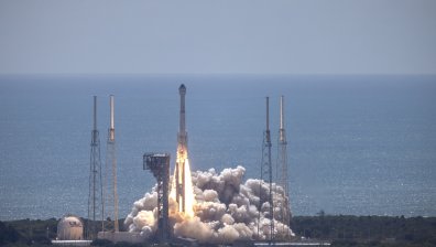 САЩ дават десетки милиони долари за чипове за сателити и космически кораби