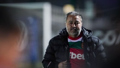 Щабът на "Лудогорец" побесня заради Ясен Петров