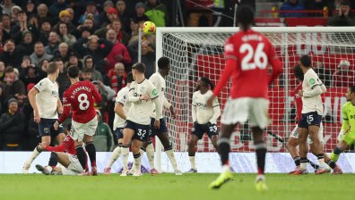 "Манчестър Юнайтед" изпусна в края победата срещу опашкаря "Уест Хям"