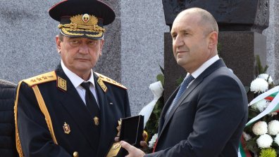 Николай Николов "излиза от огъня" след 42 години в МВР и "Пожарна безопасност"