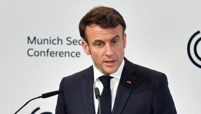 Макрон: Не е време за диалог с Русия, трябва несъвършен баланс в Европа