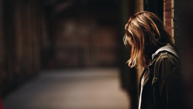 Сигнали, че сме твърде самотни и трябва да променим ежедневието си