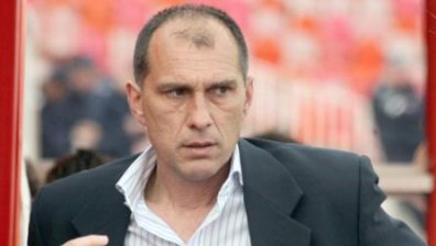 Почина Аян Садъков