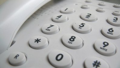 В Шумен се оплакват от странни обаждания, звънят им уж от енергото