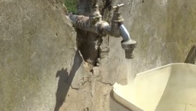 Омбудсманът пита премиера какво става с помощите за сметките за вода