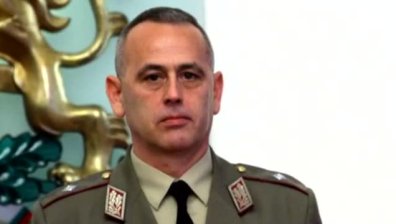 Сменят шефа на НСО: &nbsp;Генерал-майор Данчо Дяков освобождава поста си в края на месеца