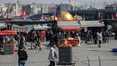 Първи кадри от земетресението в Турция (ВИДЕО)