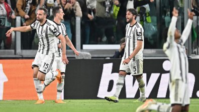 "Ювентус" запази шансове за финал след гол в последните секунди срещу "Севиля"