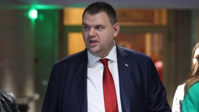 ПГ на ДПС има нов съпредседател, Карадайъ ще дели поста с Пеевски