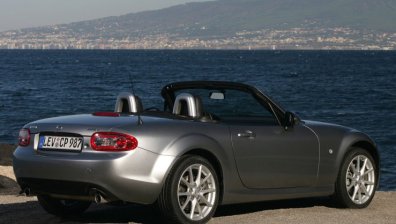 Fiat сключи договор с Mazda