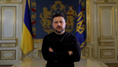 Зеленски: Весел Великден и нека Украйна устои!